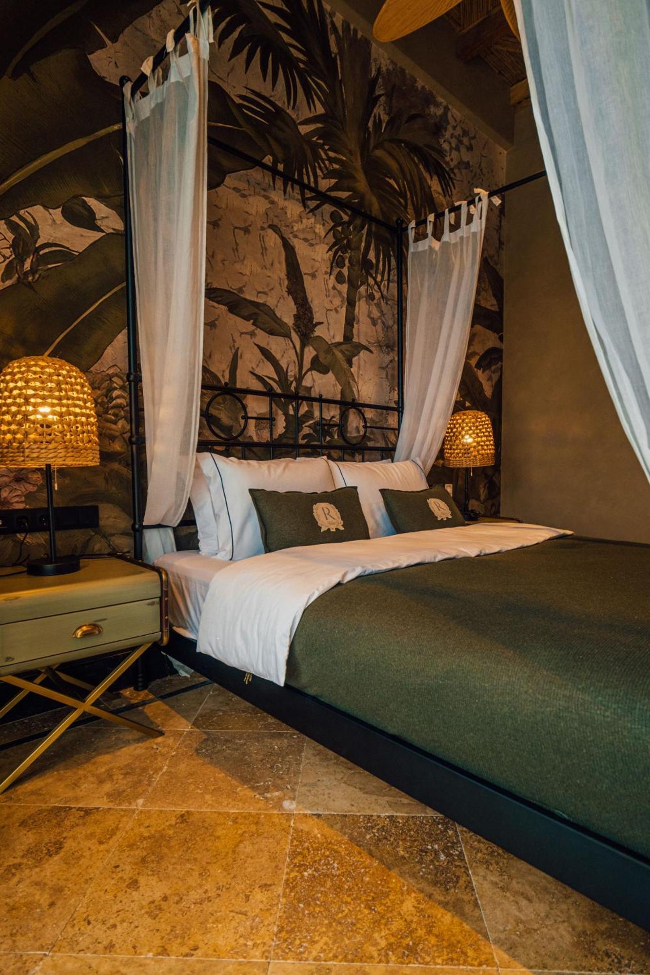 The Remote Hotel Sarigerme Bagian luar foto